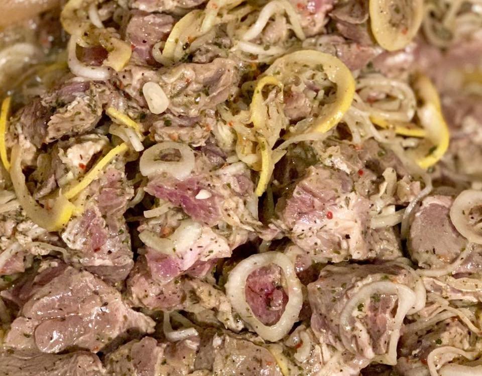 Schweinehals Chop Shashlik in Weißweinessig, Vakuum (1 kg)
